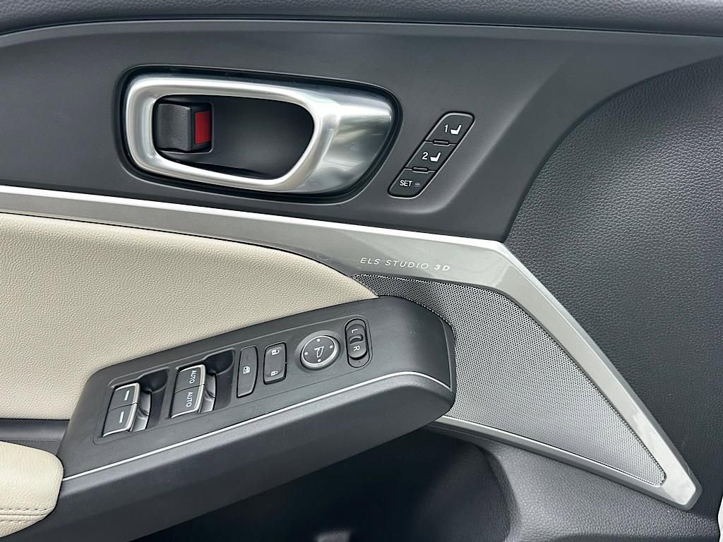 Certified 2024 Acura Integra A-Spec image 22