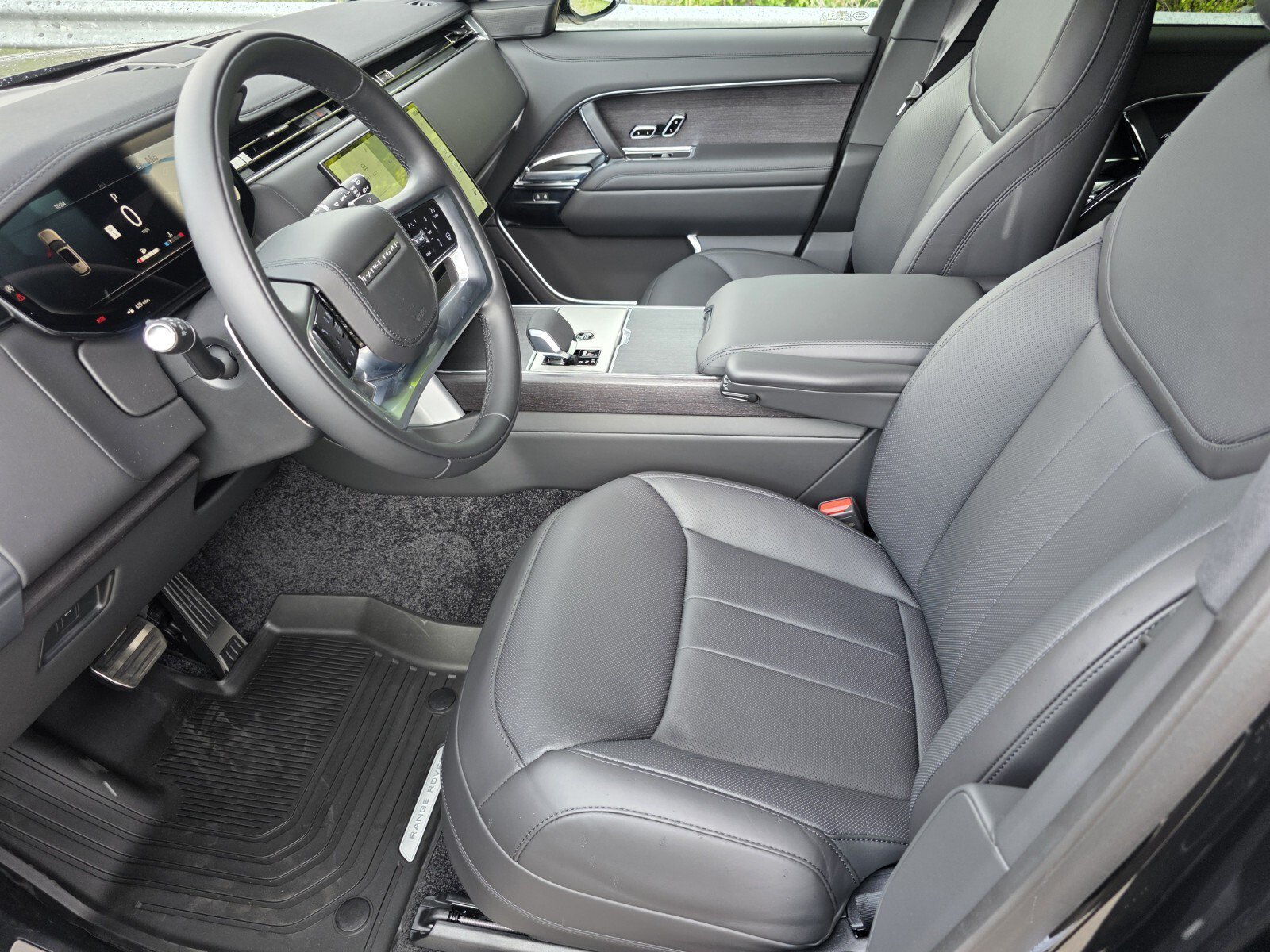 New 2026 Land Rover Range Rover SE AWD/4WD image 10