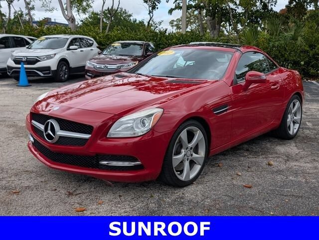 Used 2012 Mercedes-Benz SLK 350 image 3