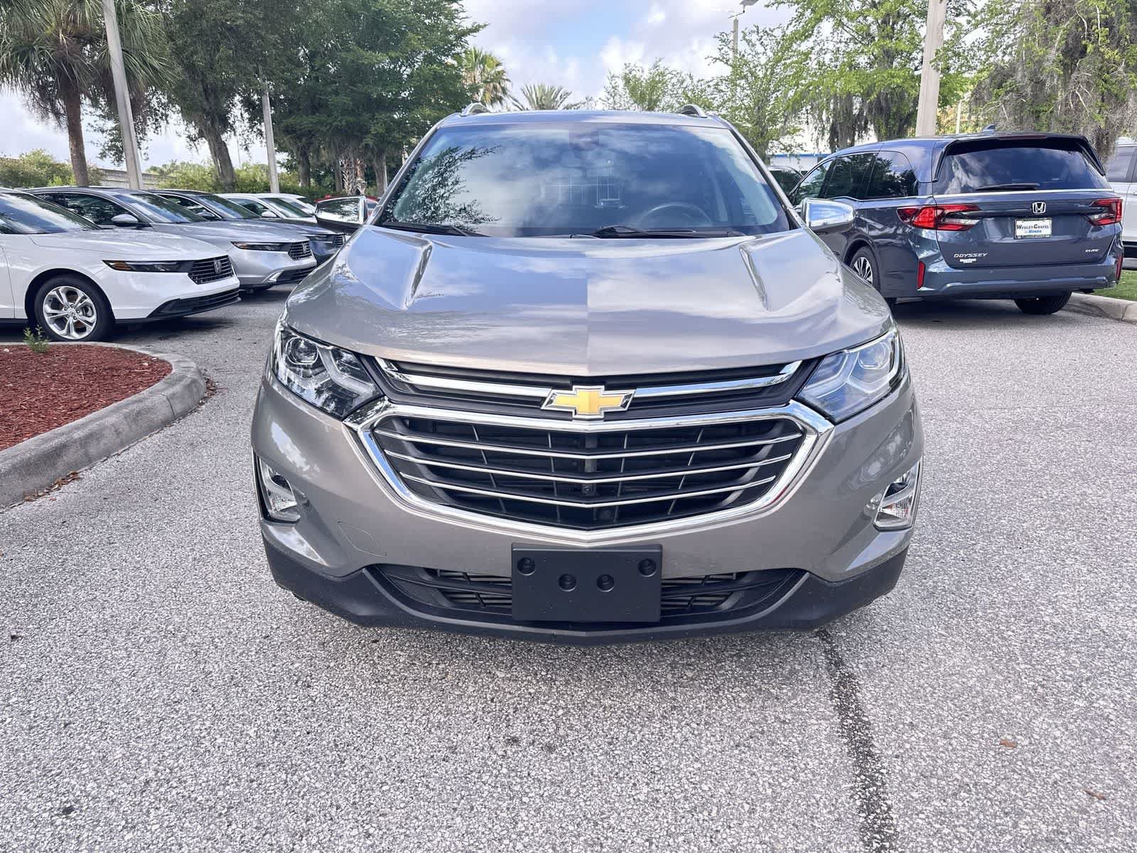 Used 2018 Chevrolet Equinox Premier FWD image 9