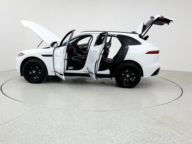 Certified 2026 Jaguar F-PACE R-Dynamic S image 12