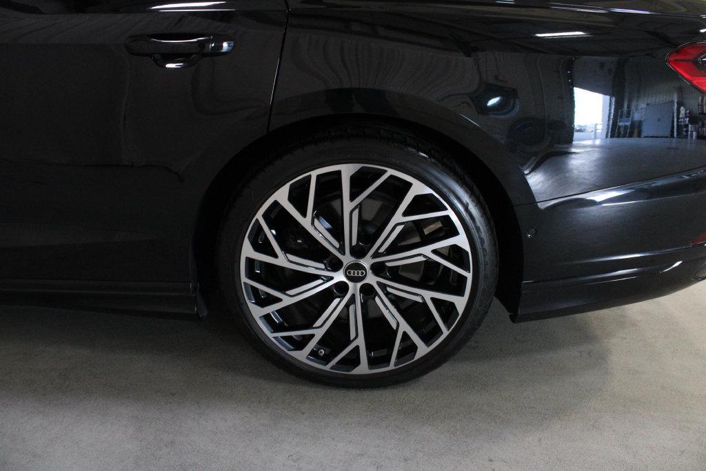 Used 2024 Audi A8 L 3.0T w/ Luxury Package AWD/4WD image 28