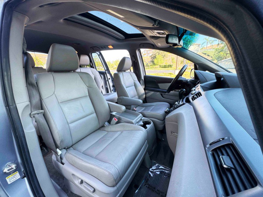 Used 2012 Honda Odyssey EX-L image 25