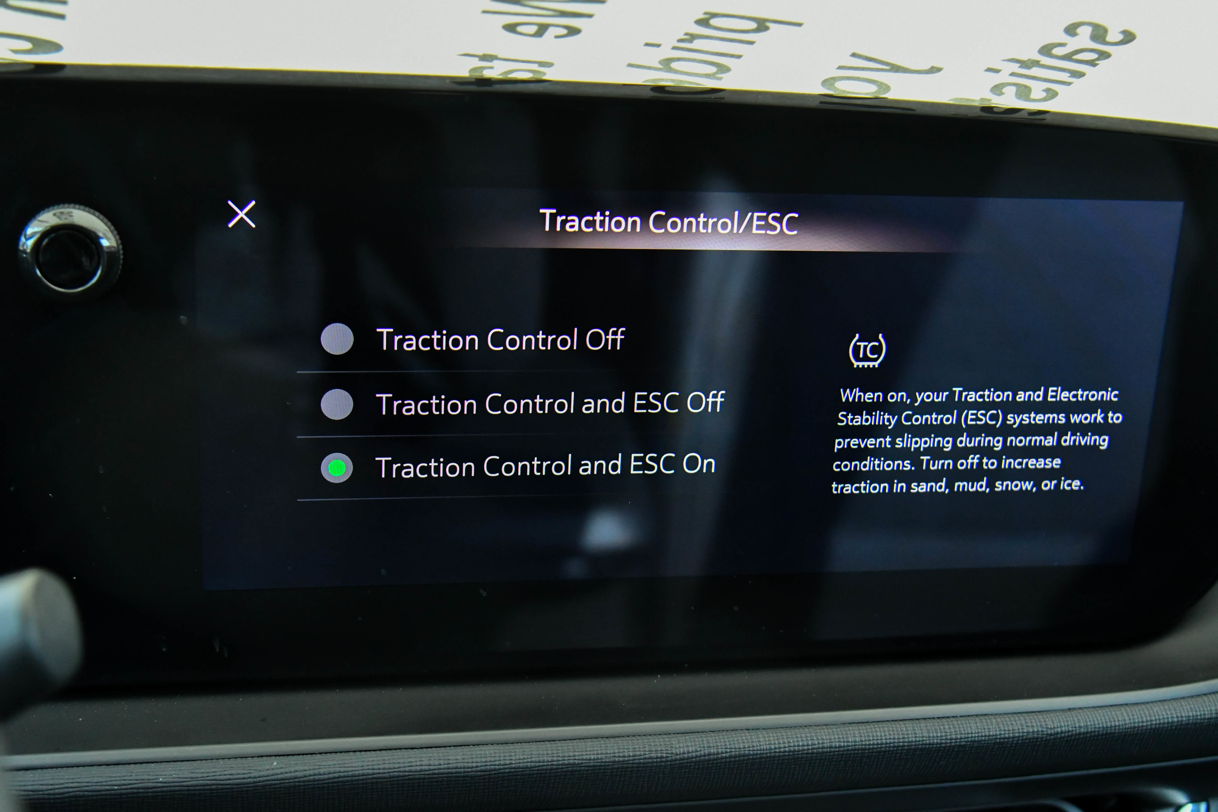 Used 2025 Buick Envista Preferred image 22