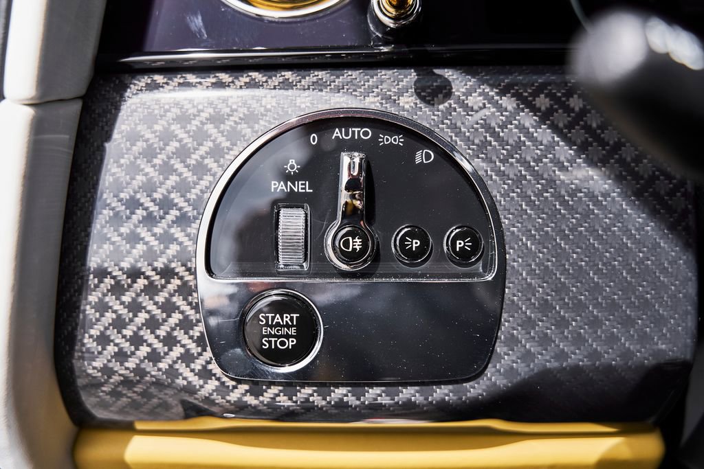 Used 2026 Rolls-Royce Cullinan Black Badge image 65