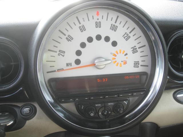 Used 2011 MINI Cooper Clubman S image 27