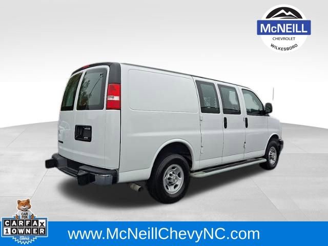 Used 2024 Chevrolet Express 2500 Work Van w/ Driver Convenience Package image 6