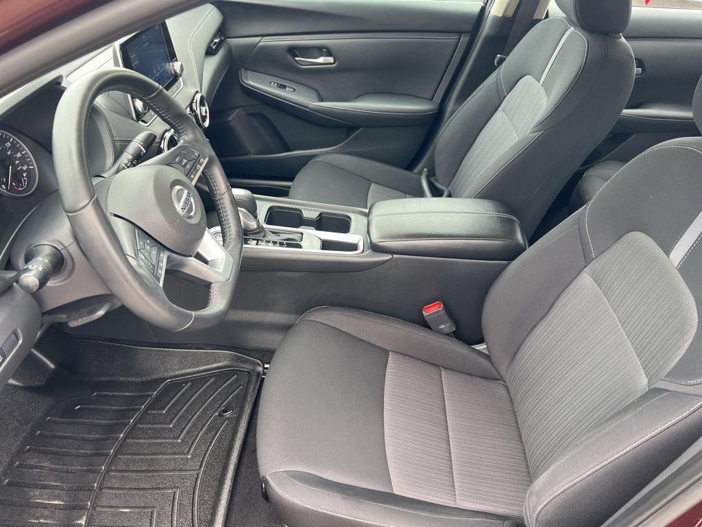 Certified 2023 Nissan Sentra SV w/ All-Weather Package FWD image 4