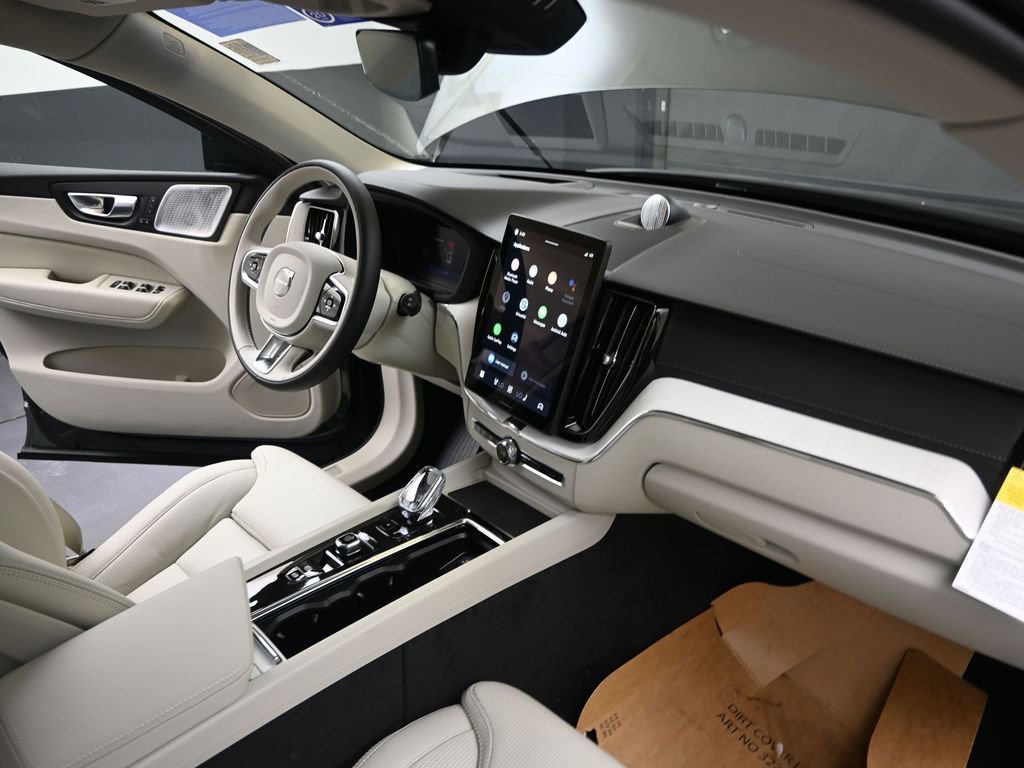 New 2026 Volvo XC60 T8 Ultra image 12