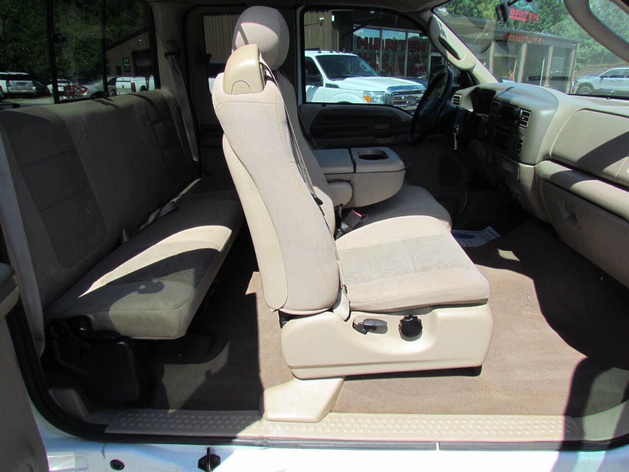 Used 2004 Ford F250 XLT AWD/4WD image 14