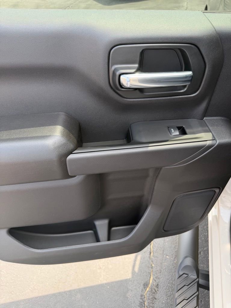 New 2026 Chevrolet Silverado 1500 Custom Trail Boss w/ Dark Appearance Package AWD/4WD image 10