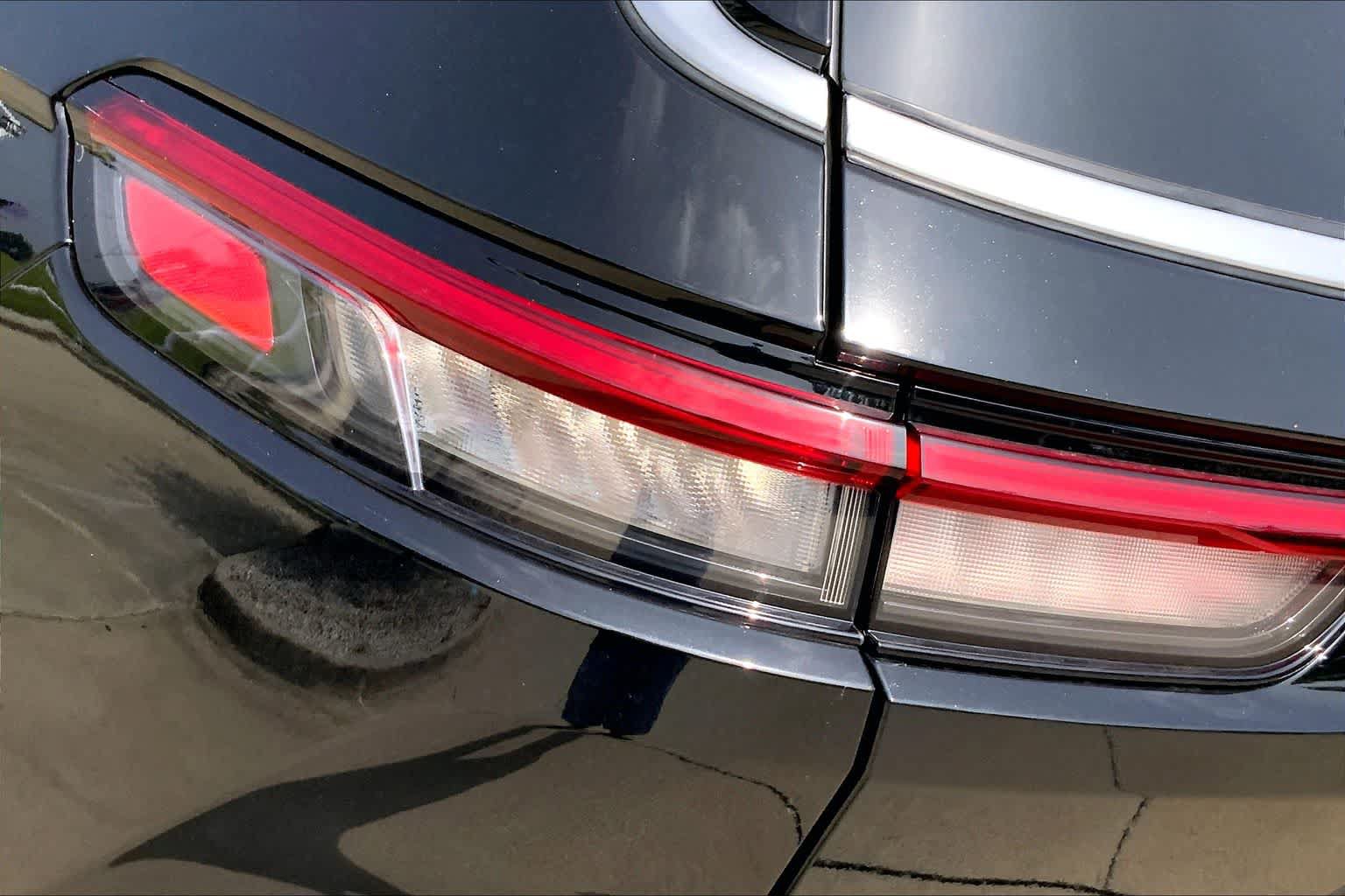New 2026 Jeep Grand Cherokee L Limited RWD image 14