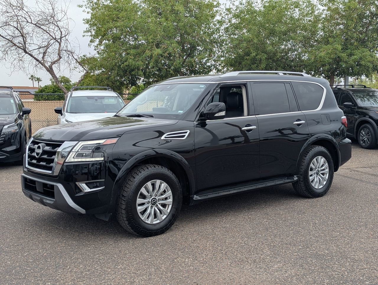 Used 2024 Nissan Armada SV RWD image 1