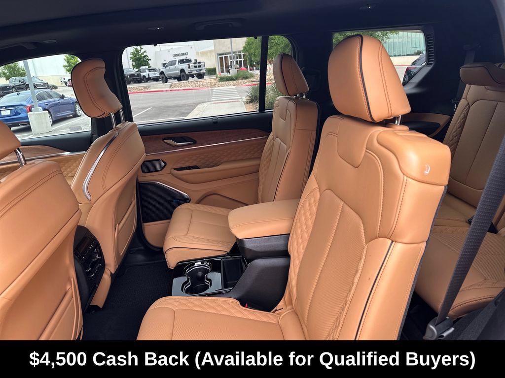 New 2026 Jeep Grand Cherokee L Summit w/ Advanced Protech Group IV AWD/4WD image 32