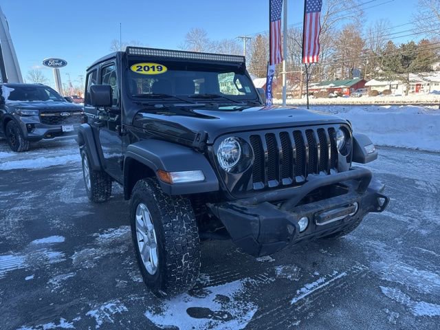 Used 2019 Jeep Wrangler Sport image 4