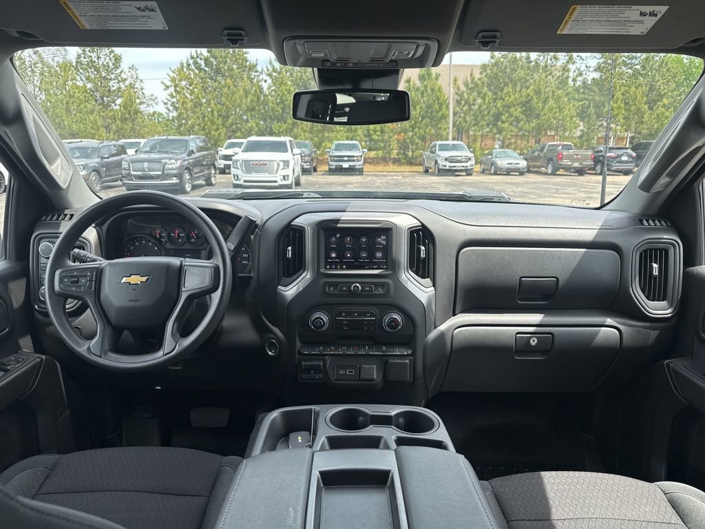 Used 2024 Chevrolet Silverado 2500 Custom w/ Custom Value Package AWD/4WD image 23