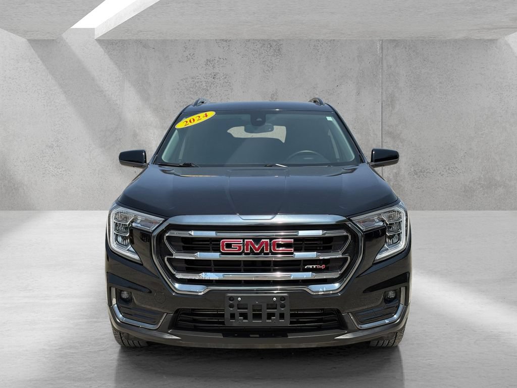 Used 2024 GMC Terrain AT4 w/ LPO, Floor Liner Package AWD/4WD image 2