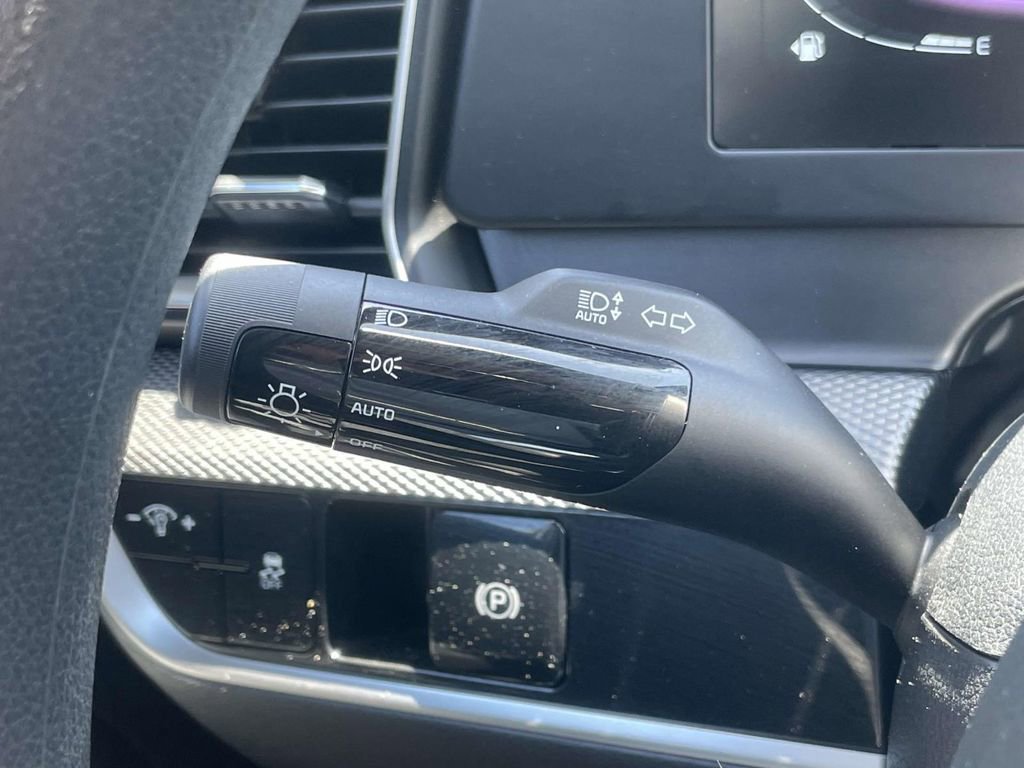 Certified 2023 Kia Sportage LX AWD/4WD image 18