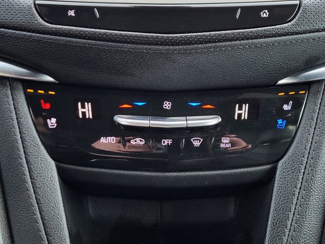 Used 2023 Cadillac XT5 Premium Luxury image 10