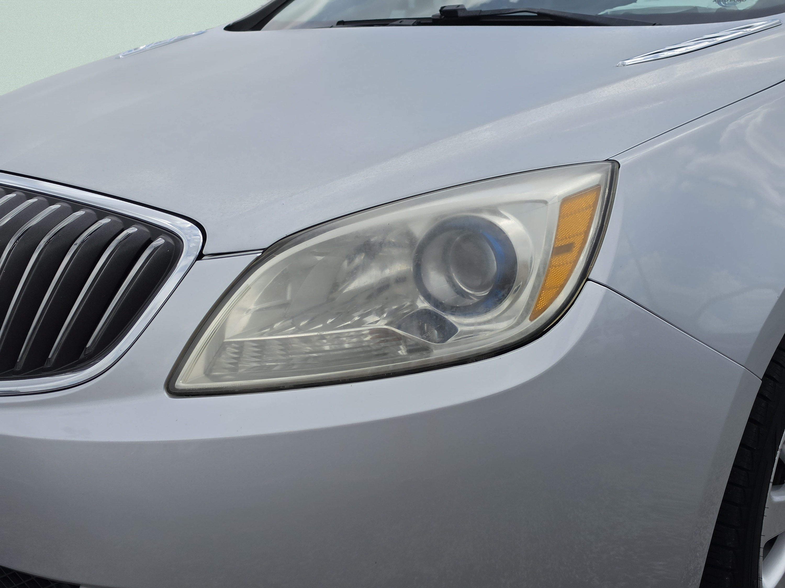 Used 2015 Buick Verano FWD image 13
