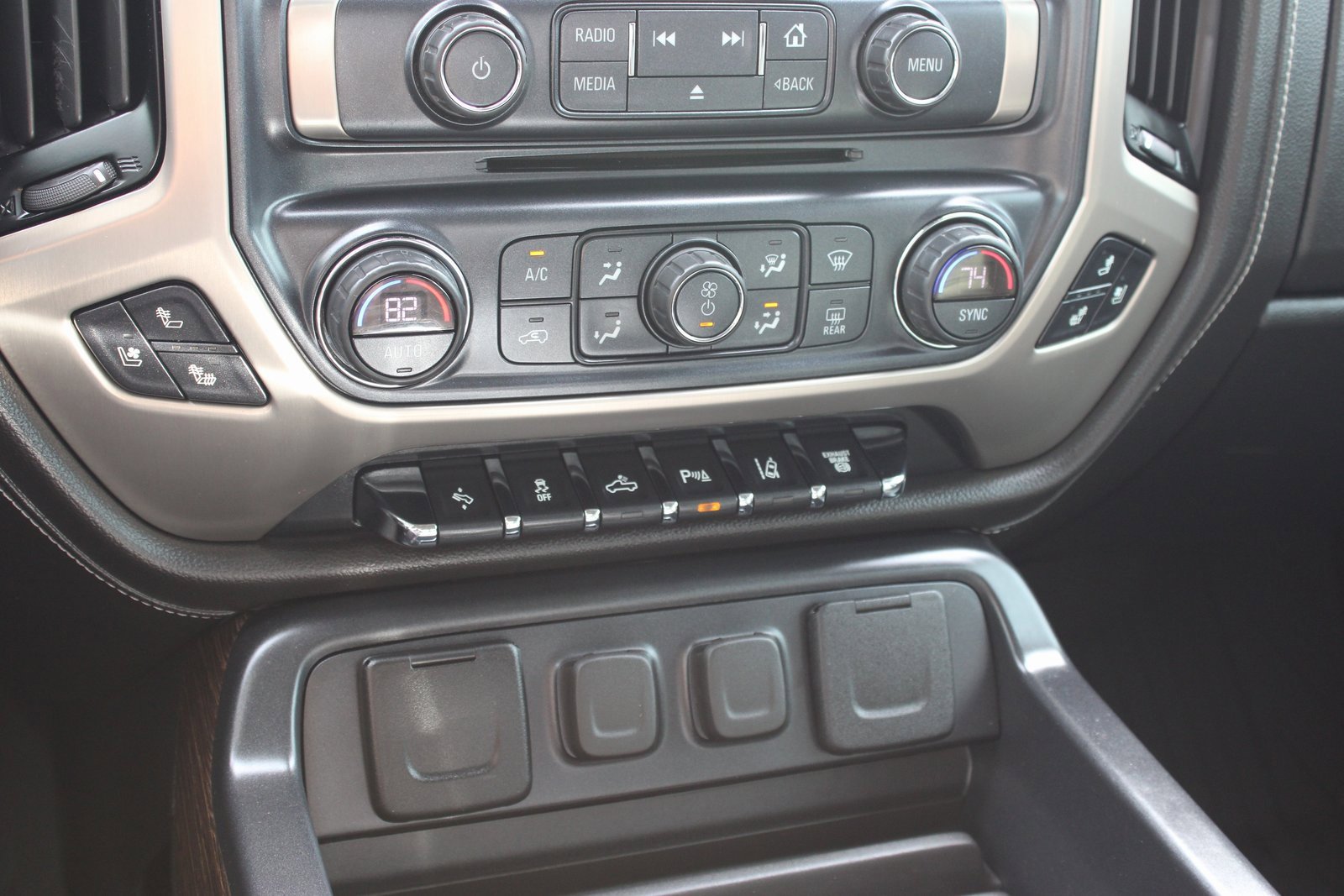 Used 2019 GMC Sierra 2500 Denali w/ Duramax Plus Package image 18