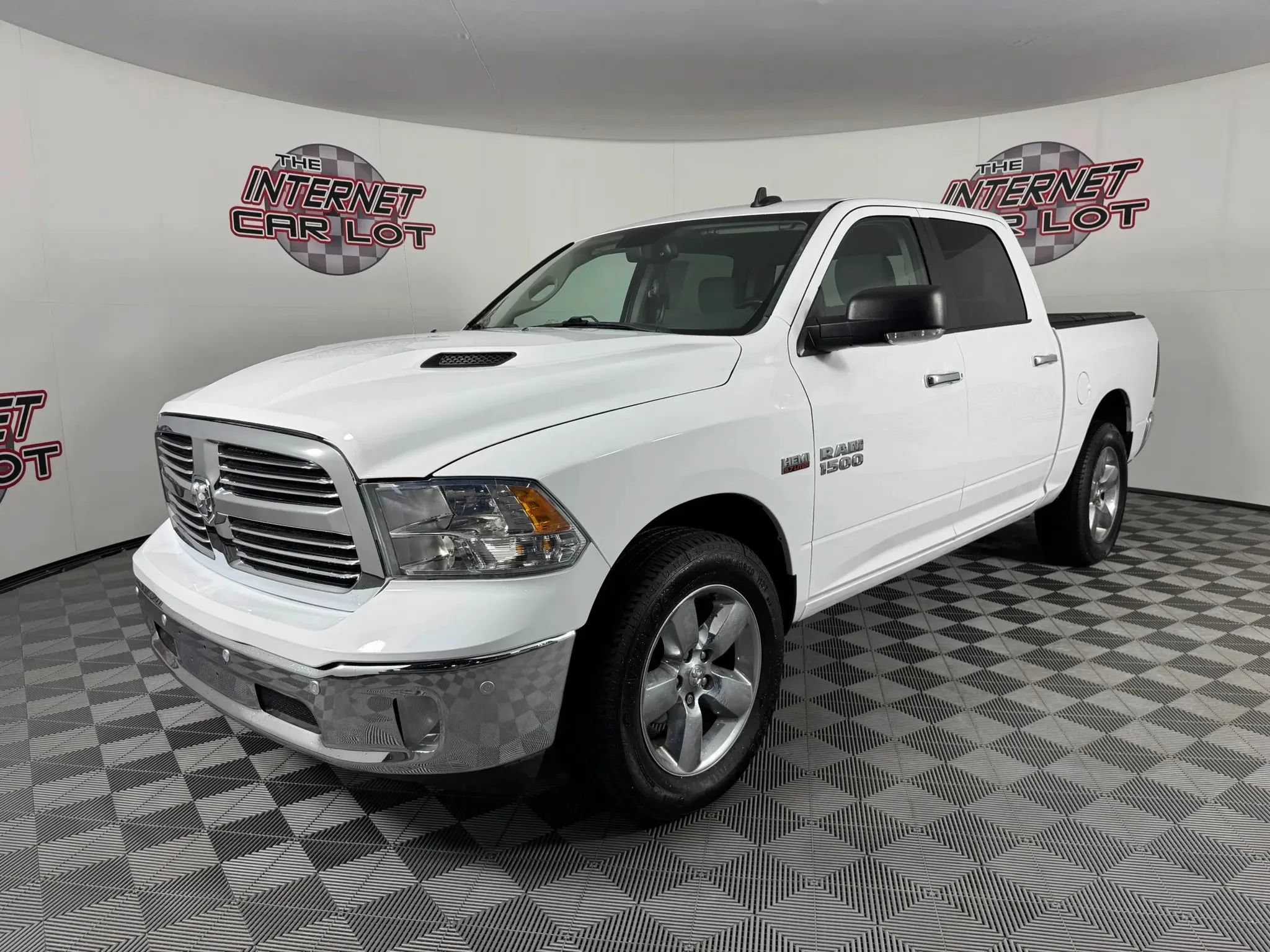Used 2016 RAM 1500 Big Horn AWD/4WD image 3