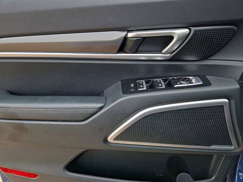 Used 2025 Kia Telluride S image 21