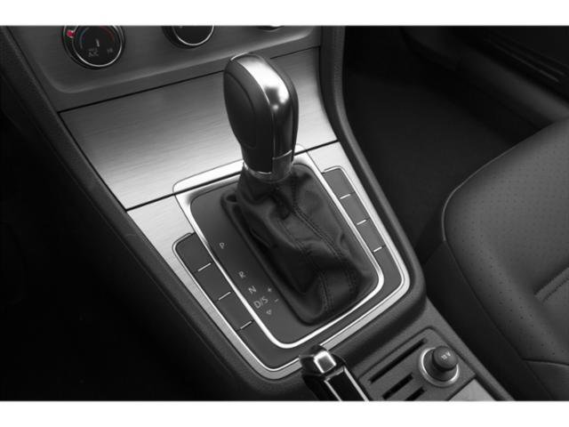 Used 2015 Volkswagen Golf S FWD image 14