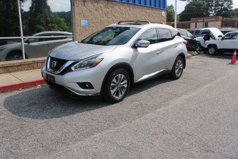 Used 2018 Nissan Murano SL w/ Moonroof Package AWD/4WD image 2
