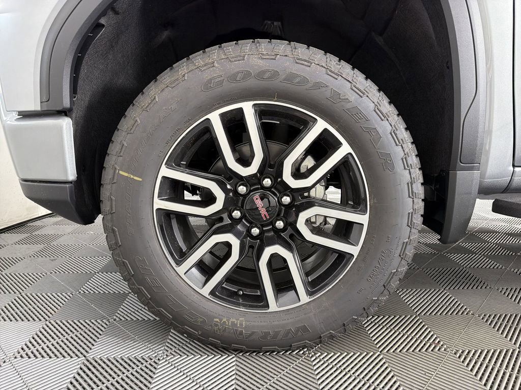 New 2026 GMC Sierra 1500 AT4 w/ AT4 Premium Package image 9