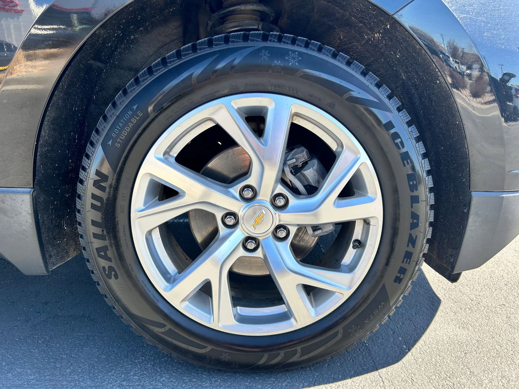 Used 2019 Chevrolet Equinox Premier image 30