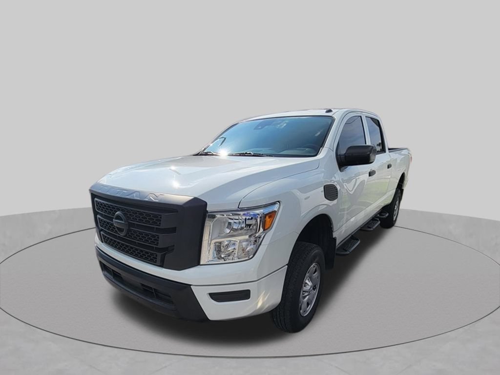 Used 2021 Nissan Titan S w/ HD Front GAWR Package AWD/4WD image 5