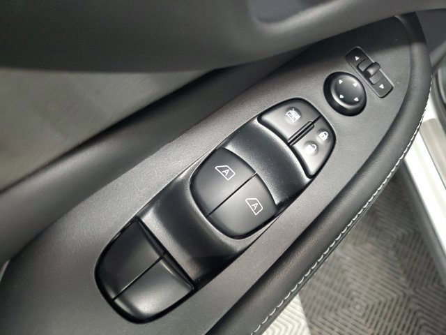 Used 2024 Nissan Murano SV w/ SV Midnight Edition Package image 17