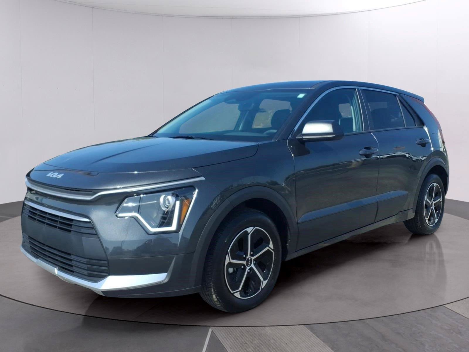 Used 2026 Kia Niro LX