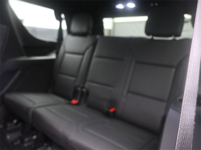 Used 2024 Chevrolet Tahoe Z71 w/ Luxury Package image 14