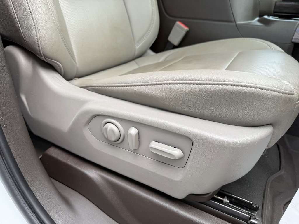 Certified 2022 Chevrolet Silverado 3500 LTZ w/ LTZ Convenience Package image 59