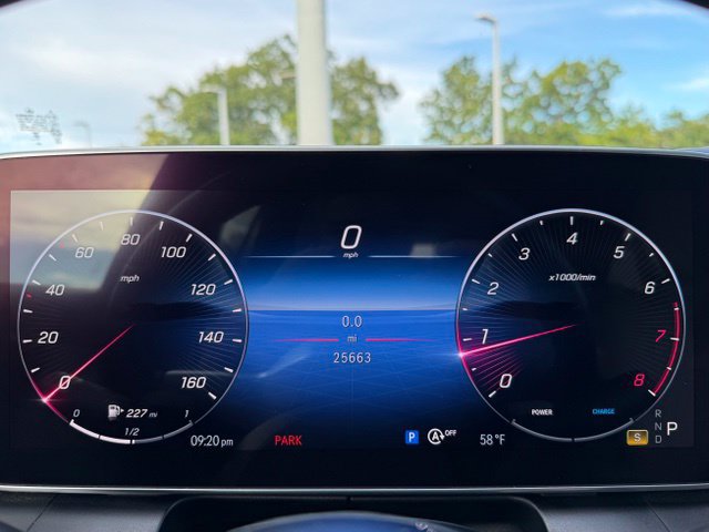 Used 2024 Mercedes-Benz GLC 300 4MATIC image 19