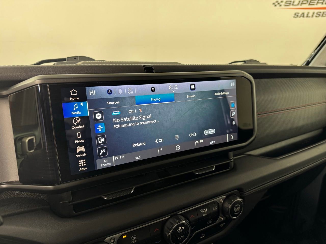 Used 2025 Jeep Wrangler Unlimited Rubicon image 15