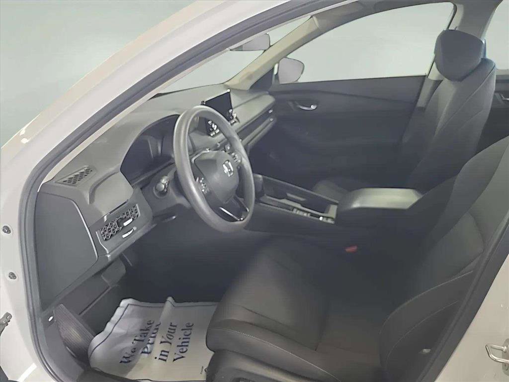 Used 2024 Honda Accord EX image 14