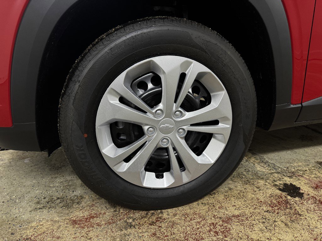 New 2026 Chevrolet Trax LS image 12