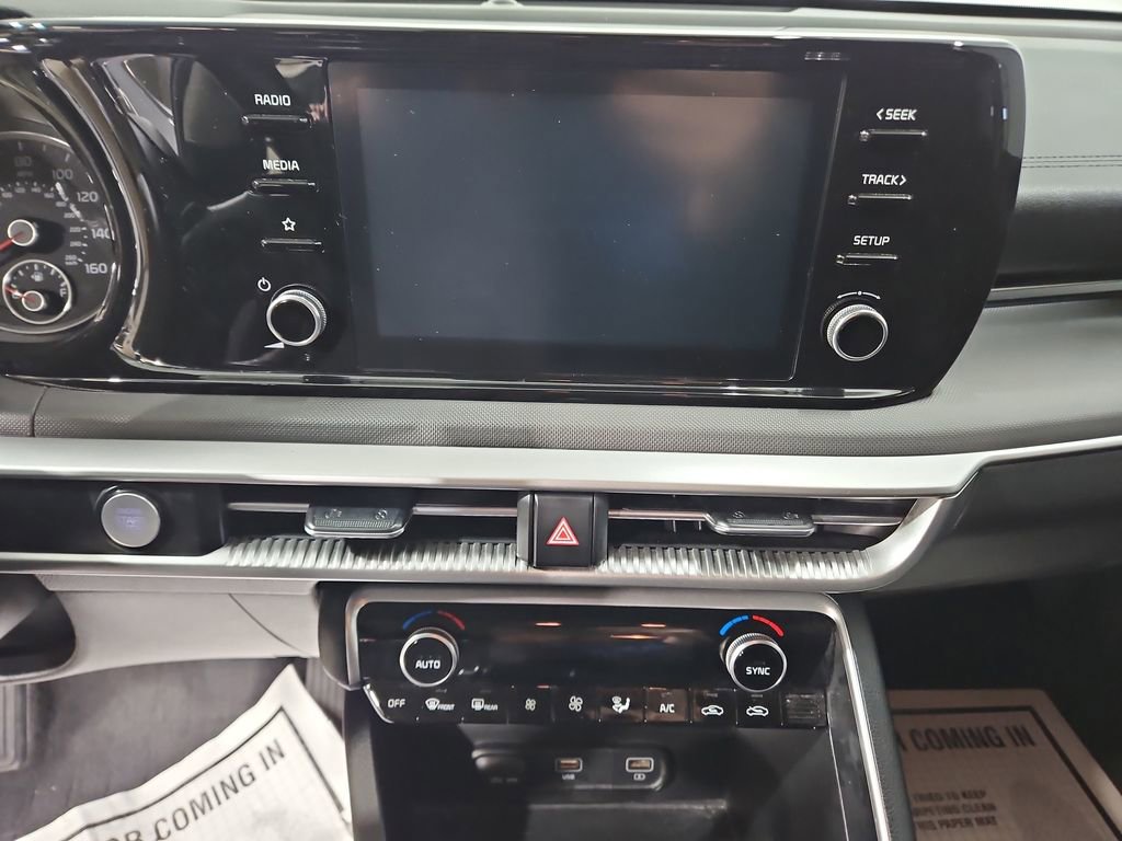 Used 2022 Kia K5 LXS image 19