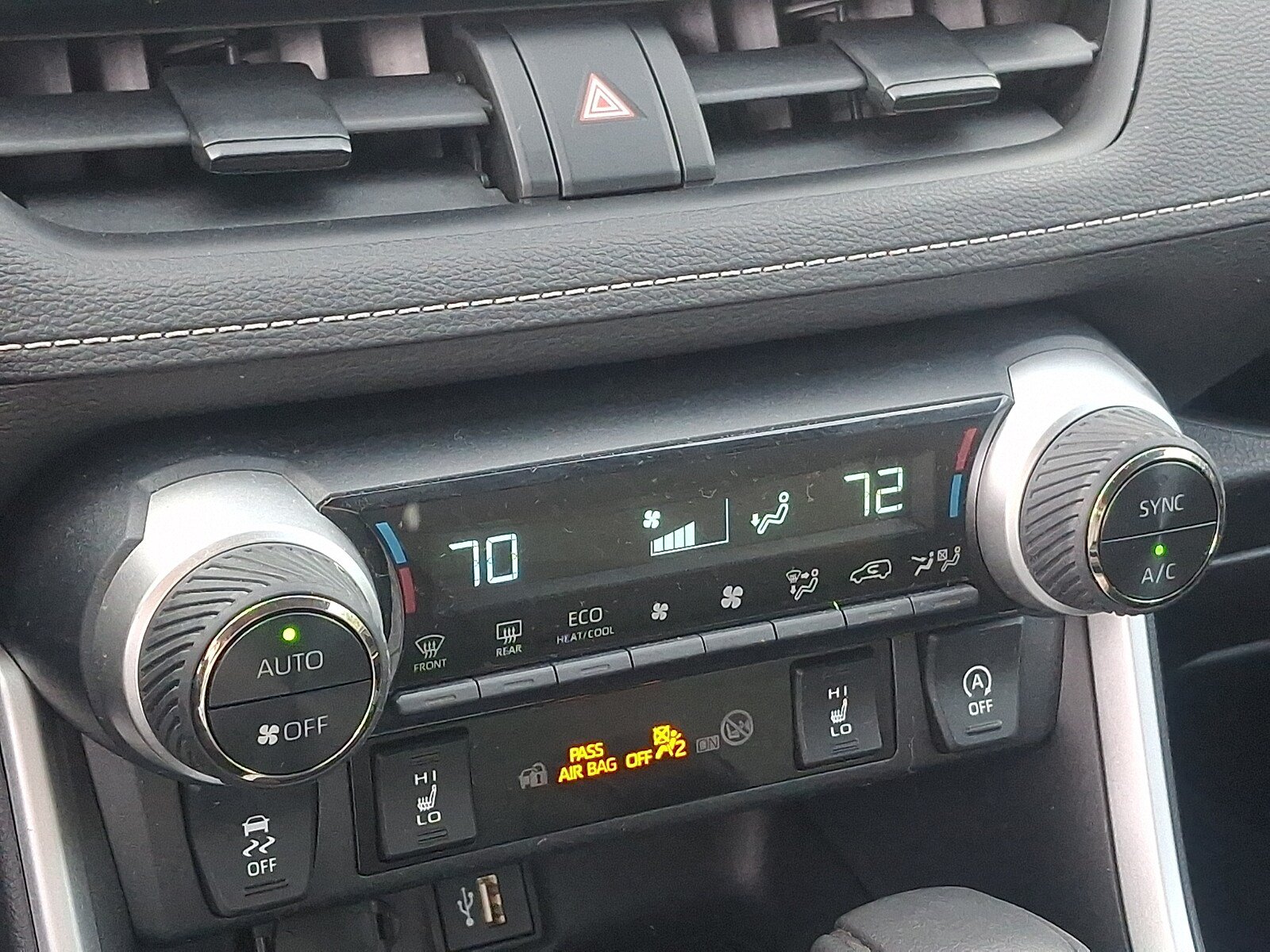 Used 2024 Toyota RAV4 XLE w/ Convenience Package AWD/4WD image 16