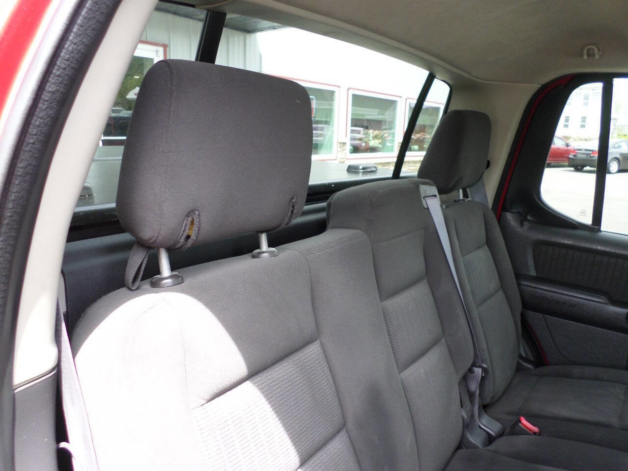 Used 2009 Ford Explorer Sport Trac XLT AWD/4WD image 13