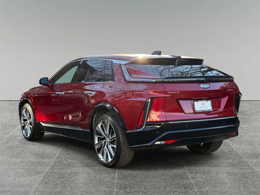 Used 2025 Cadillac Lyriq Luxury w/ LPO, Floor Liner Package image 12