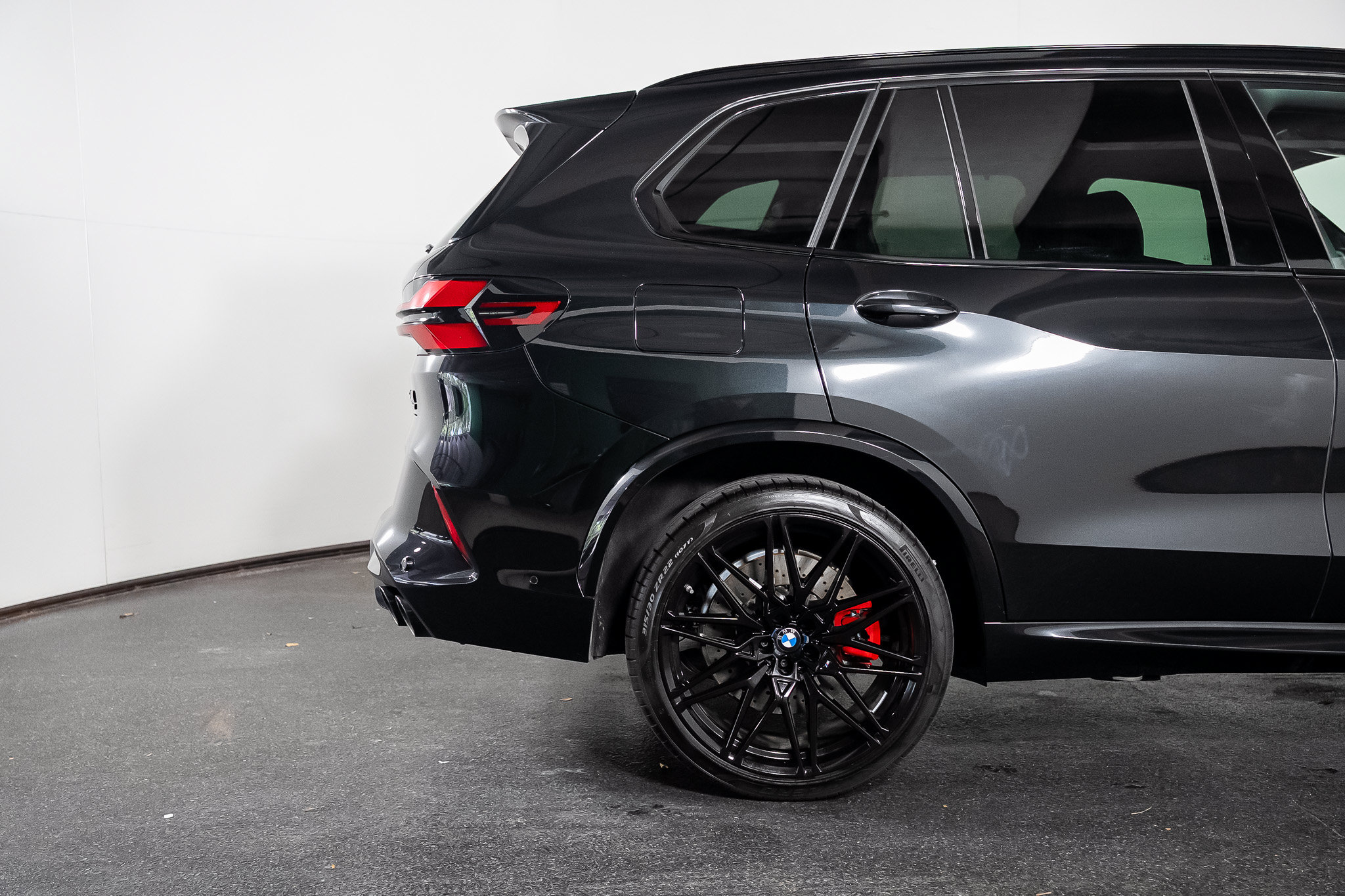 Used 2026 BMW X5 M Competition AWD/4WD image 34