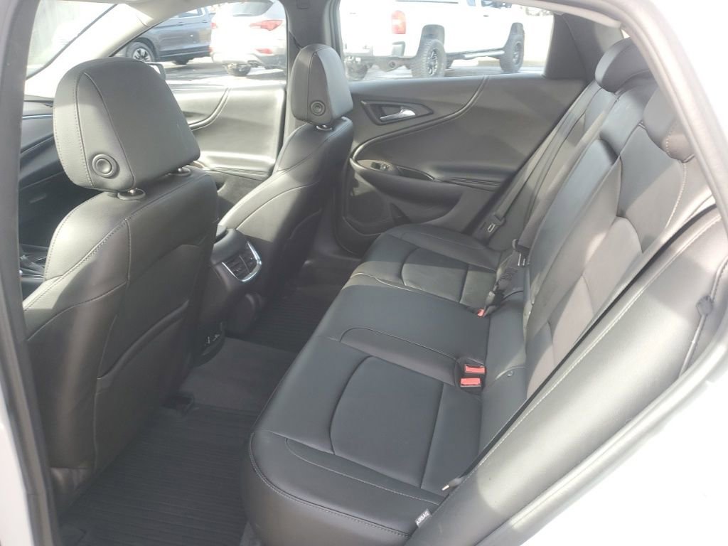 Used 2016 Chevrolet Malibu Hybrid w/ Leather Package image 28