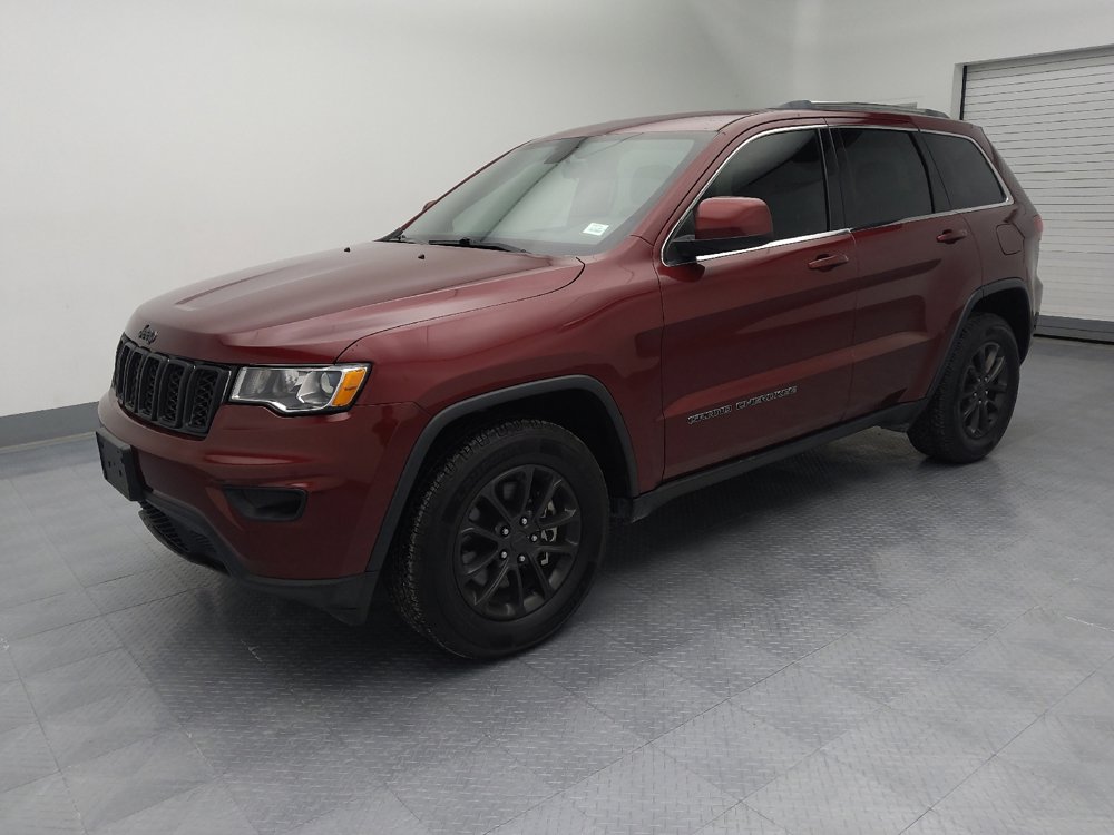 Used 2021 Jeep Grand Cherokee Laredo X image 2