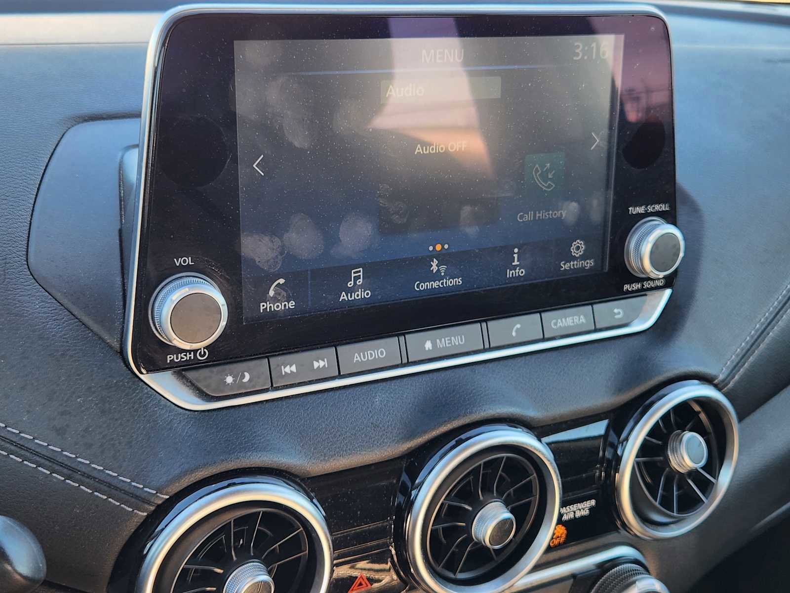 Used 2024 Nissan Sentra SV image 17