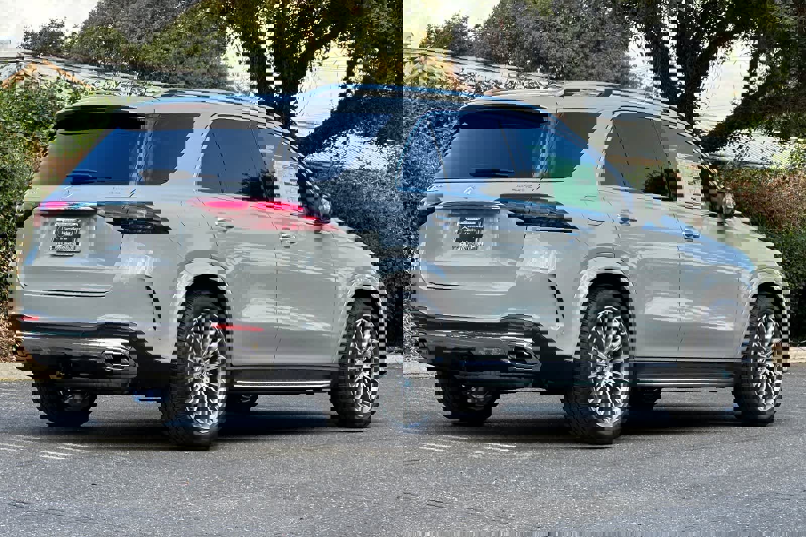 New 2026 Mercedes-Benz GLE 450 4MATIC image 3