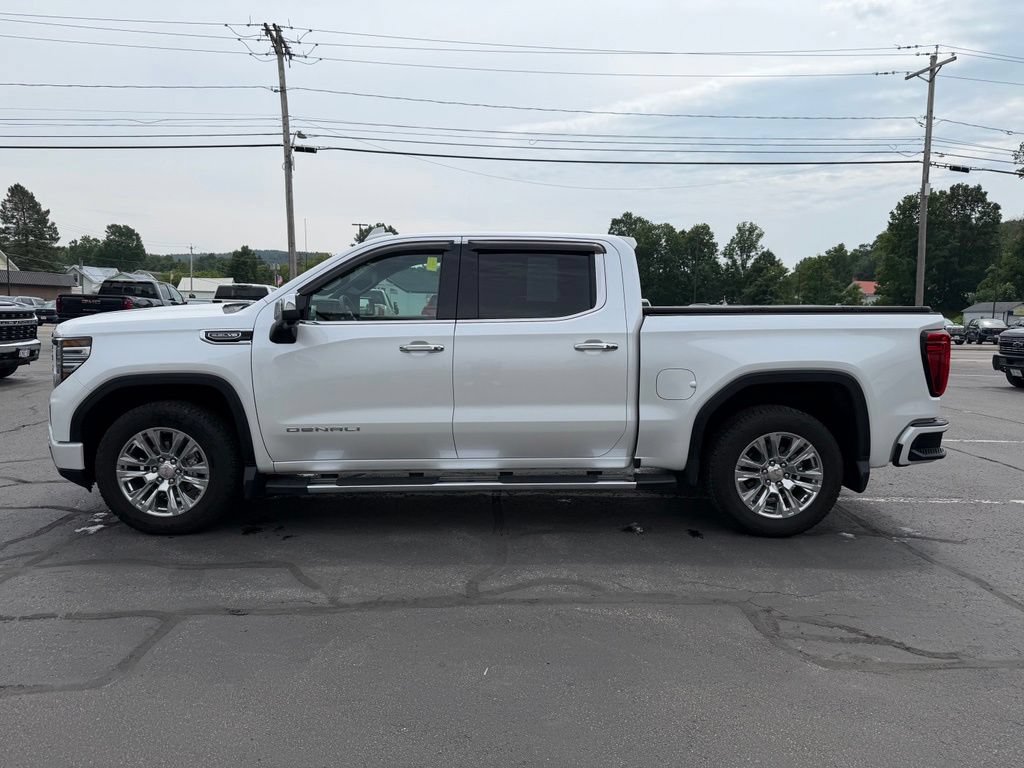 Certified 2023 GMC Sierra 1500 Denali AWD/4WD image 3